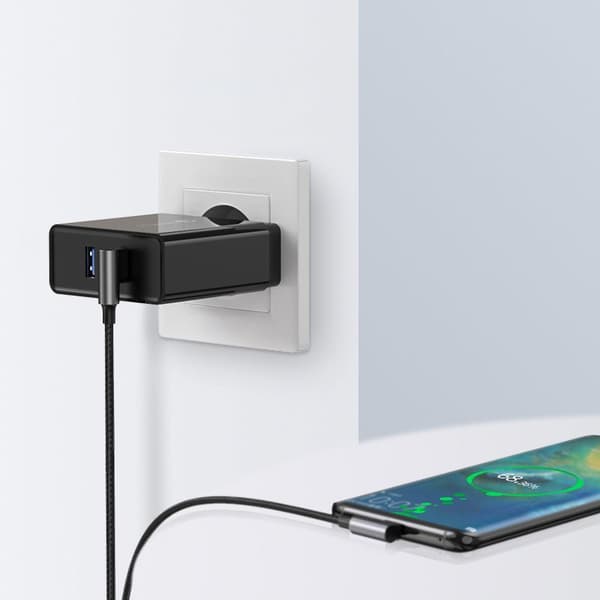 Ugreen USB-C till USB-A kabel vinklad snabbladdning QC 3.0 1m