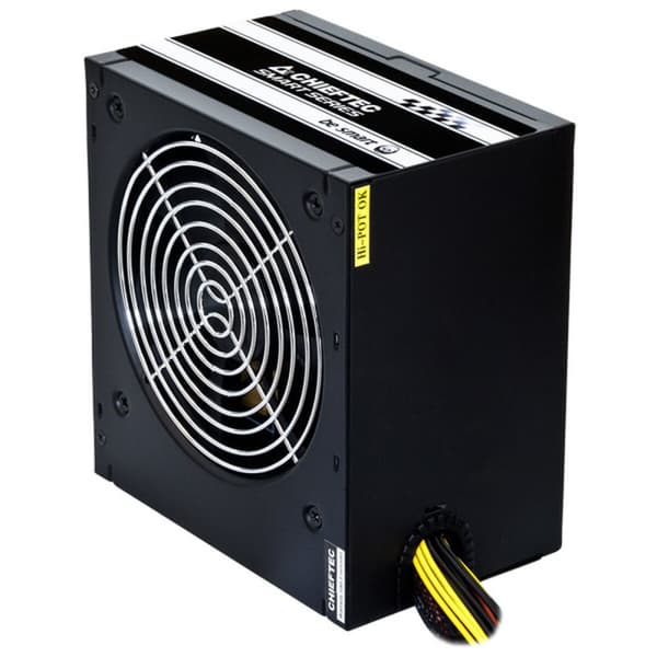 Chieftec GPS-400A8 400 W ATX Strømforsyning - Kraftfuld og pålidelig enhed til computere med 400 W effekt og ATX RoHS-certificering.