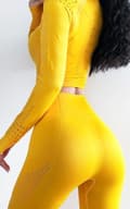 Miniatyrbild 3 av 5: Gul Crop Top seamless med långa armar.
