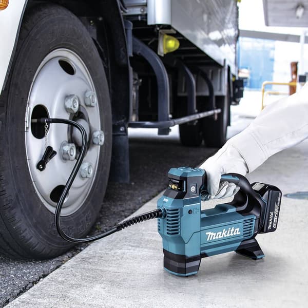 Makita DMP181Z Kompressor 11.1 bar