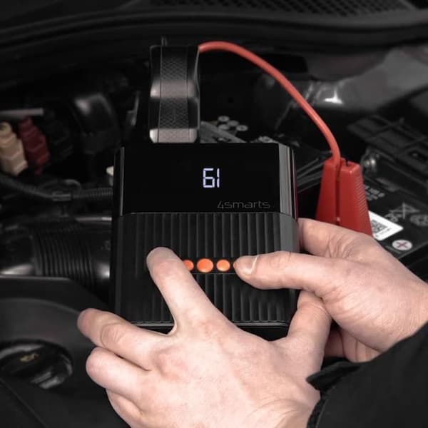 Powerbank 8800mAh Kompressor 3,8 bar och 4smarts PitStop Starter Kit Svart