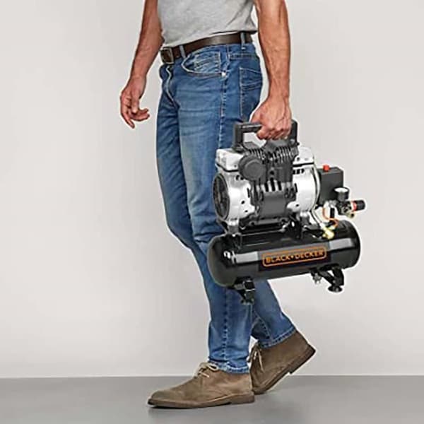 BLACK+DECKER 6L 230V Tyst luftkompressor