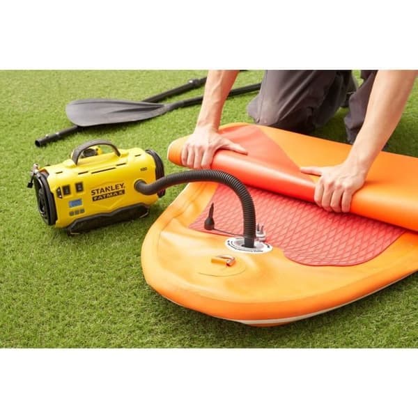 Inflatorkompressor - STANLEY FATMAX V20 - SFMCE520B-QW - Litium 18V - 11 bar - Utan batteri
