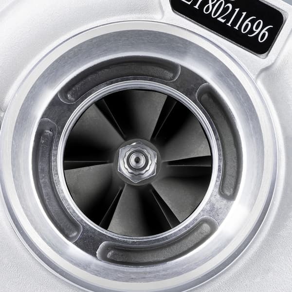 GT3037 Turboahtimen, 500 hevosvoiman kapasiteetti, vesijäähdytteinen ja öljyjäähdytteinen, T3-flange