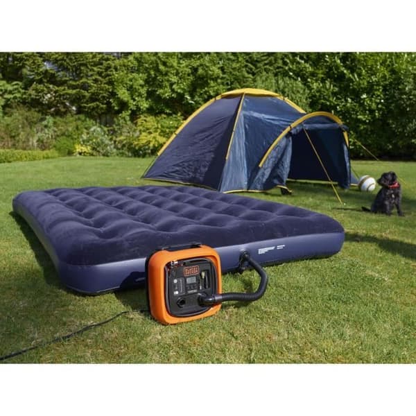 BLACK+DECKER ASI400-XJ trådbunden inflator-kompressor med 1 nål och 2 spetsar - 11 stänger, 160 PSI - 12 V cigarettändare