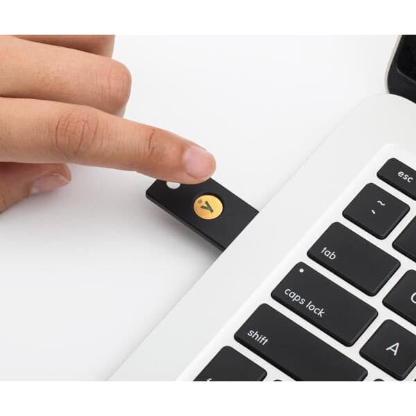 Yubico YubiKey 5 NFC -turva-avain, USB-A
