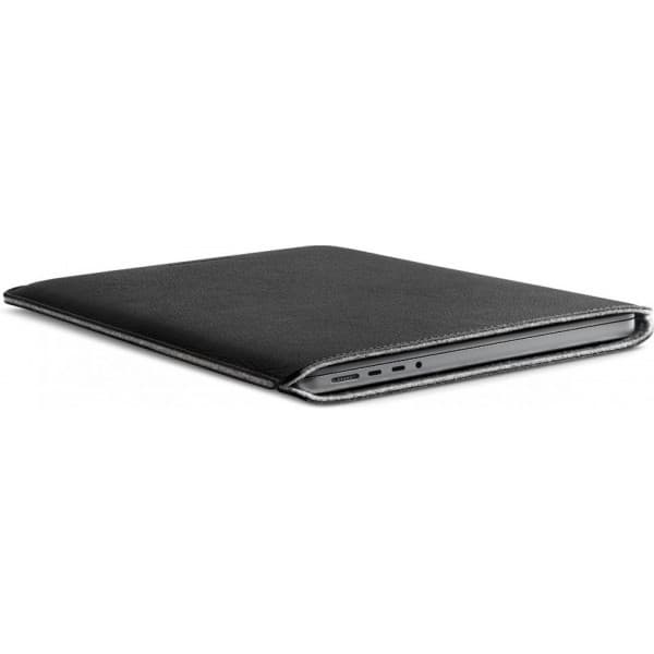 Woolnut Leather Sleeve -suojatasku 14" MacBook Pro, musta