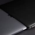 Miniatyrbild 6 av 9: Woolnut Leather Sleeve -skyddsfodral för 13-tums MacBook Pro & Air, svart