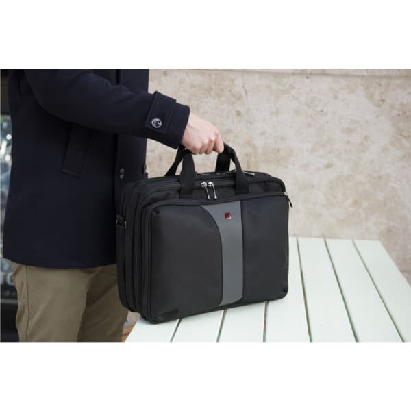 Wenger Legacy 16" -computertaske, sort