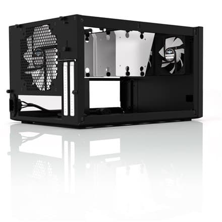 Fraktal design | NODE 304 | 2 - USB 3.0 (intern 3.0 til 2.0 adapter inkluderet) 1 - 3,5 mm lydindgang (mikrofon) 1 - 3,5 mm lydudgang
