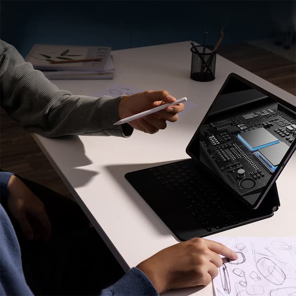 Stylus-penna för iPad med aktiv utbytbar Smooth Writing 2-spets, vit