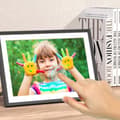 Miniatyrbillede 2 af 4: Arzopa smart fotoramme 15,6" med Full HD-skærm og 32 GB hukommelse