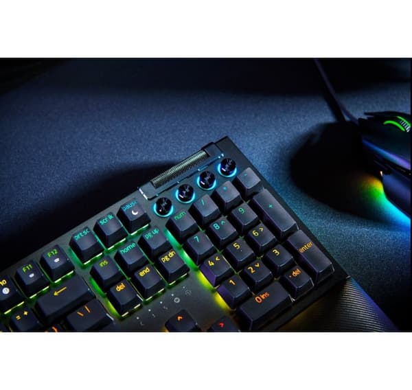 Razer-näppäimistö BlackWidow V4 NO
