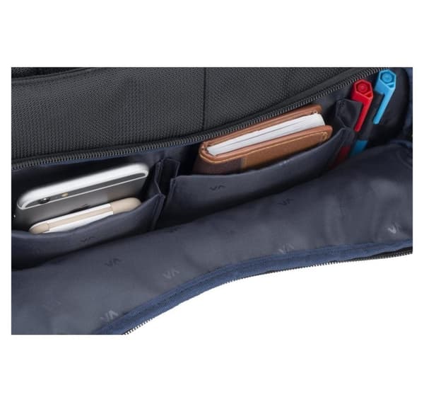 OBS fodral tegel 17,3"/8455 svart RIVACASE