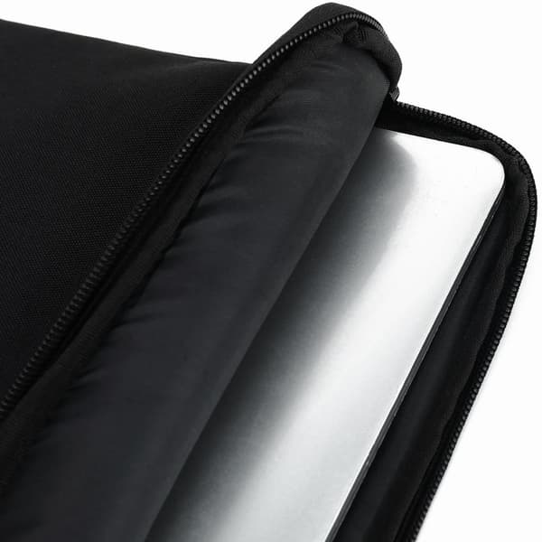 Celly Suojus kannettavalle 13,3" musta