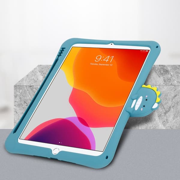 Deksel til iPad 7 / 8 (10.2 tommer) Beskyttelsesdeksel for barn laget av fleksibelt TPU-silikon med stativfunksjon