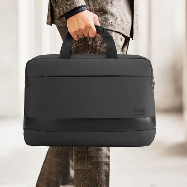 Moxie Black Laptop och MacBook 15-tumsväska