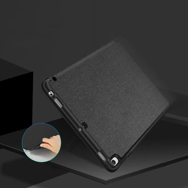 INF Monitoiminen suojakotelo iPadille iPad 9.7" 2018/2017/iPad5/6