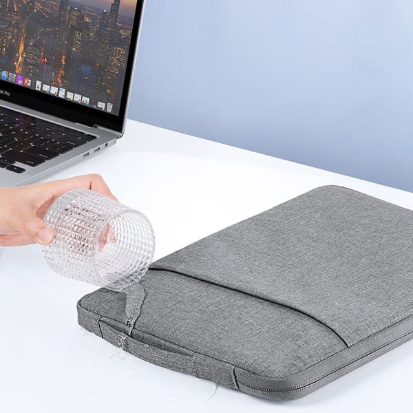 INF Vertikal handväska Laptopväska
