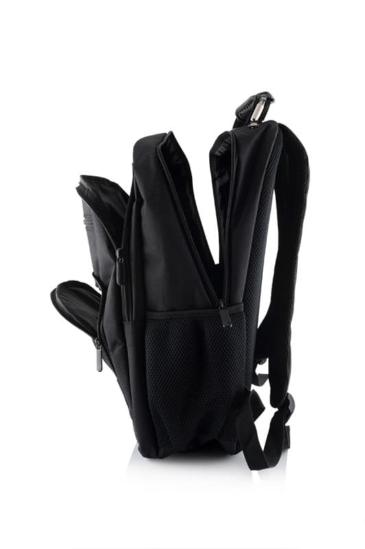 Logic EASY 2 -reppu musta nylon