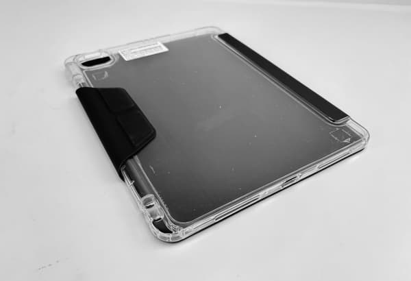 INF Klassisk svart beskyttelsesveske for iPad med blyantholder - Høyre blyantspor iPad Air 11 (2024)