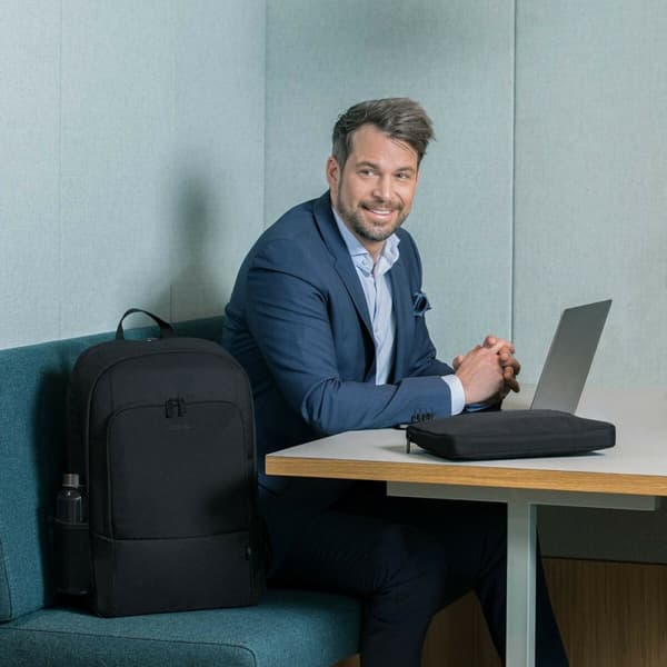 Laptopväska med hjul Dicota D30914-RPET