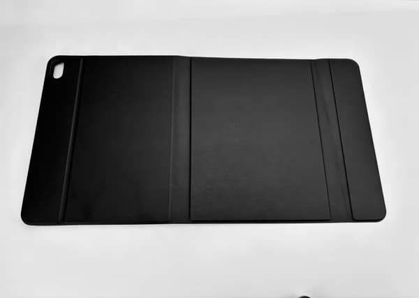INF Suojakotelo irrotettavalla Bluetooth-näppäimistöllä iPadille iPad 10 10.9 Inches