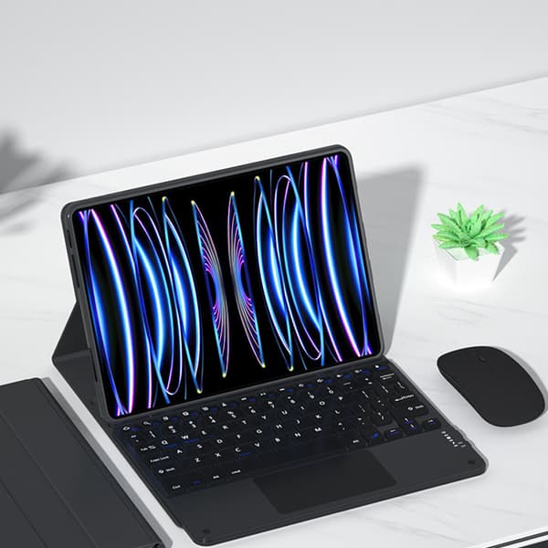 INF Beskyttende etui med aftageligt Bluetooth-tastatur til iPad iPad Pro 11 M4 2024