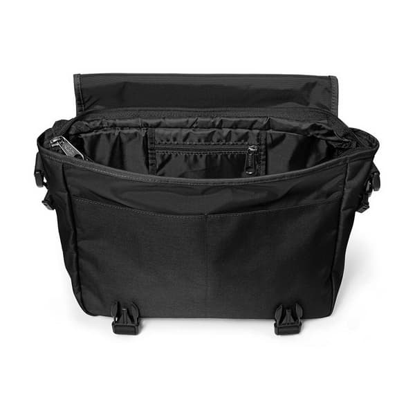 Eastpak Jr 11.5l Väska Svart