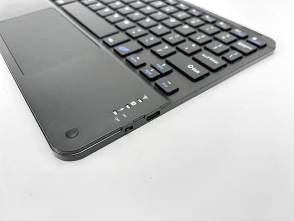 INF Slankt beskyttelsesdeksel med styreplategenskaper for iPad iPad 10.2/10.5 Inches