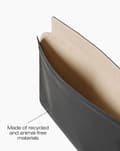Miniatyrbillede 2 af 4: Slim Laptop Sleeve 16\" Black