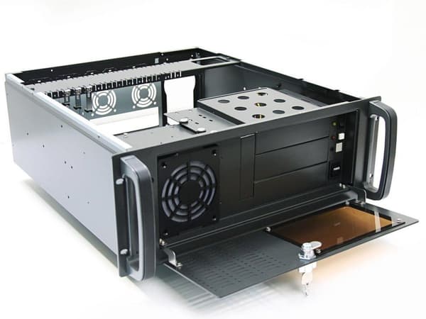 4U rackmontering