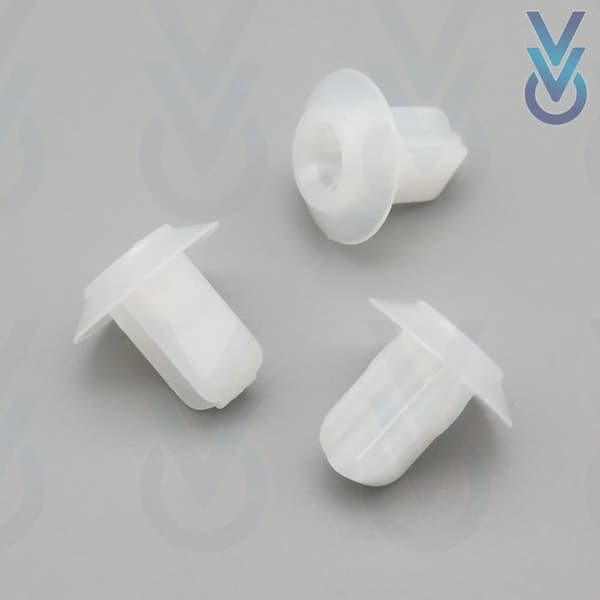 10x Radiator Surround & Air Guide Panel Clips for some Ford Transit Connect