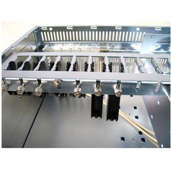 Chieftec UNC-410S-B-U3 19" 4U-rackkabinet, sort