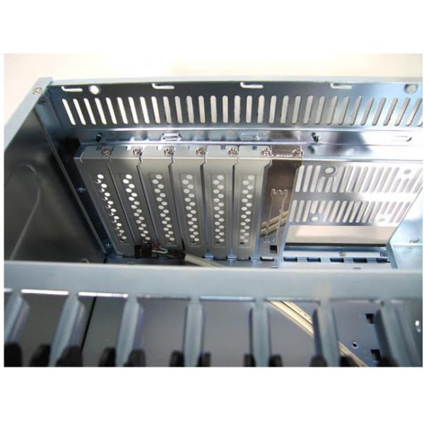 Chieftec UNC-410S-B-U3 19" 4U-rackkabinet, sort