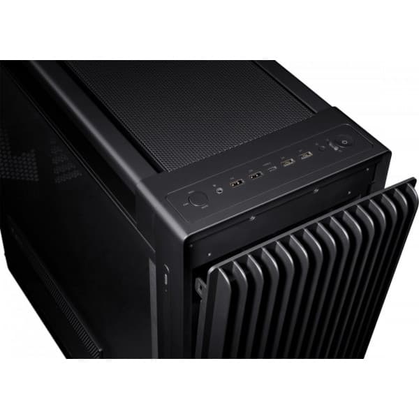 Asus ProArt PA602 E-ATX-kotelo ikkunalla