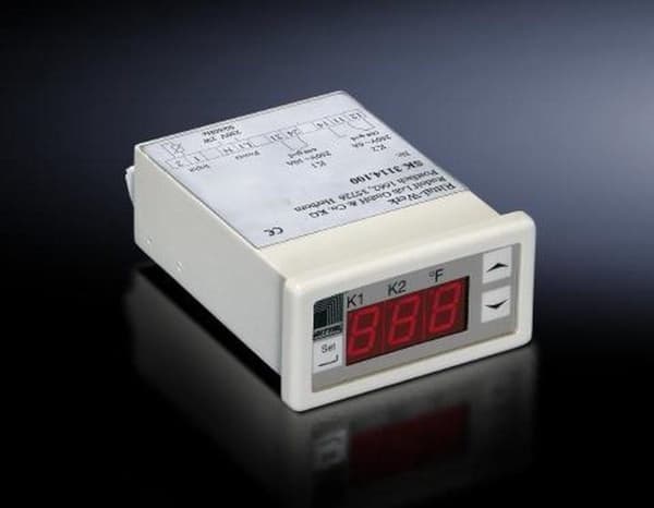 Rittal SK - Rack digital termometer og termostat - Vægmonterbar, Rackmonterbar - AC 100-230 - DC 24-60 V - RAL 7035 (3114200)
