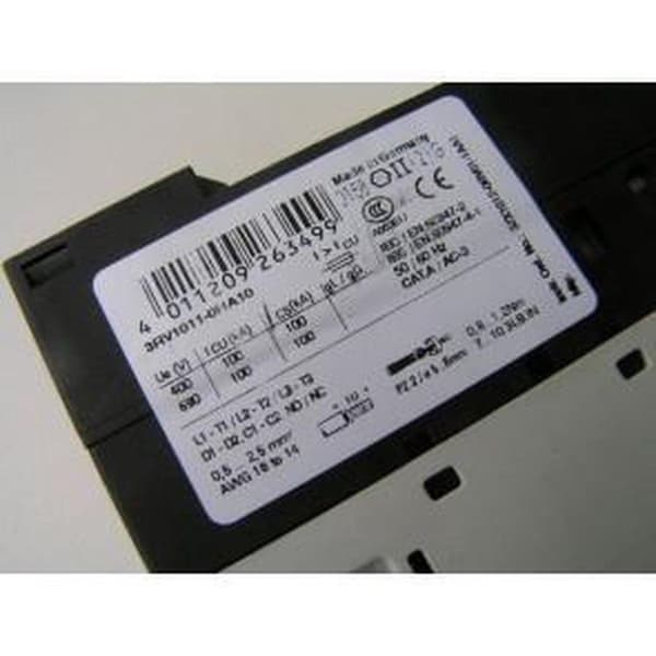 Siemens 3RV1011-0HA10 Katkaisija 1 kpl 3x NO Asetusalue (virta): 0,55 - 0,8 A Kytkentäjännite (max.): 690 V/AC (LxKxS) 45 x 90 x 81