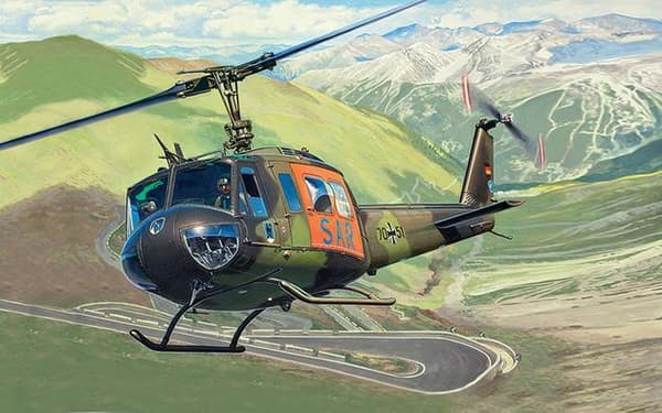Revell byggesæt Bell UH-1D Sar tysk flyvemaskine