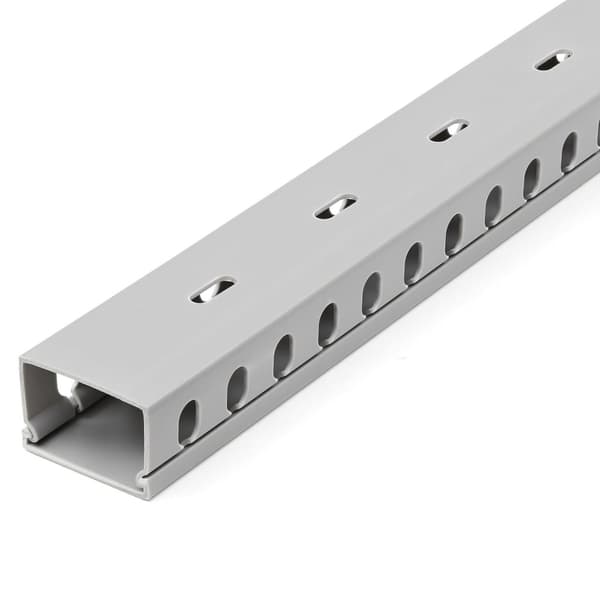 StarTech.com Open Slot Cable Management Raceway kannella, 1-1/2" (38mm)L x 2,50cm (1") (25mm)K, 6,5ft (2m) pituus, 1/4" (8mm) aukot, PVC Verkkokaapeli