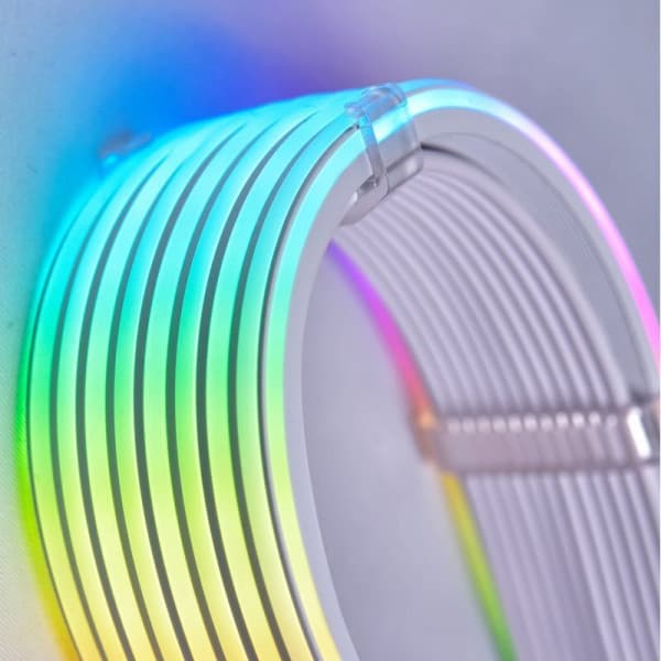 Lian Li Strimer Plus V2 12VHPWR, 12+4 pin to 12+4 pin -RGB-valaistu virtakaapeli