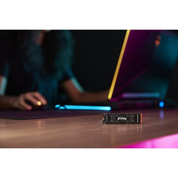 Kingston FURY Renegade 2 Tt M.2 NVMe -SSD-kovalevy