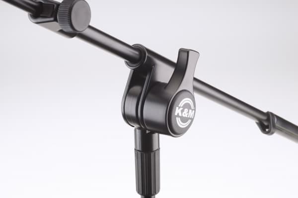 König & Meyer 25600-300-55, Varsimikrofonin teline, Kolmijalkateline, Musta, Terästä, Sinkki, 3/8"