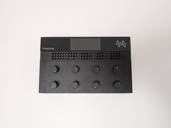 Freqport FreqTube FT-1 - 4-kanavainen putkiprosessori