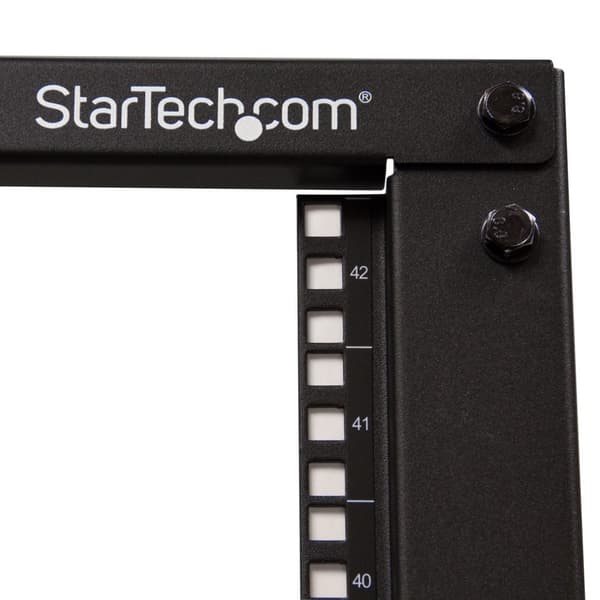 StarTech.com 42U säädettävä syvyys avoin kehys 4 pylväspalvelinteline - kaappi - musta - 42U (4POSTRACK42)