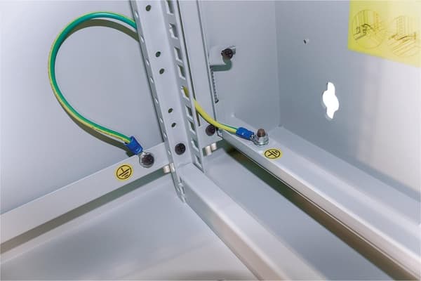 Intellinet dobbeltsektion - Vægskab - Grå, RAL 7035 - 9U - 48,3 cm (19") (713771)