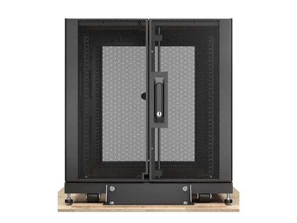 apc apc netshelter sx 12u rack 600x1070 sp svart svart Svart- USED