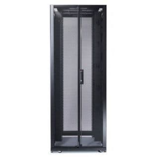 APC NetShelter SX 42U 750 mm bred x 1200 mm djup …