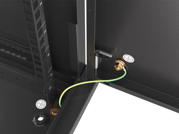 Lanberg WF01-6606-00B rack cabinet 6U Wall mounted rack Black