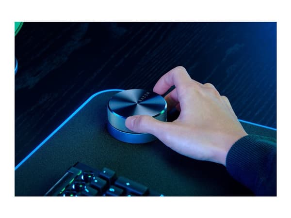 Razer Nommo V2 Pro, Koko alue, 2.1 kanavaa, Langallinen & langaton, 40 - 20000 Hz, Musta